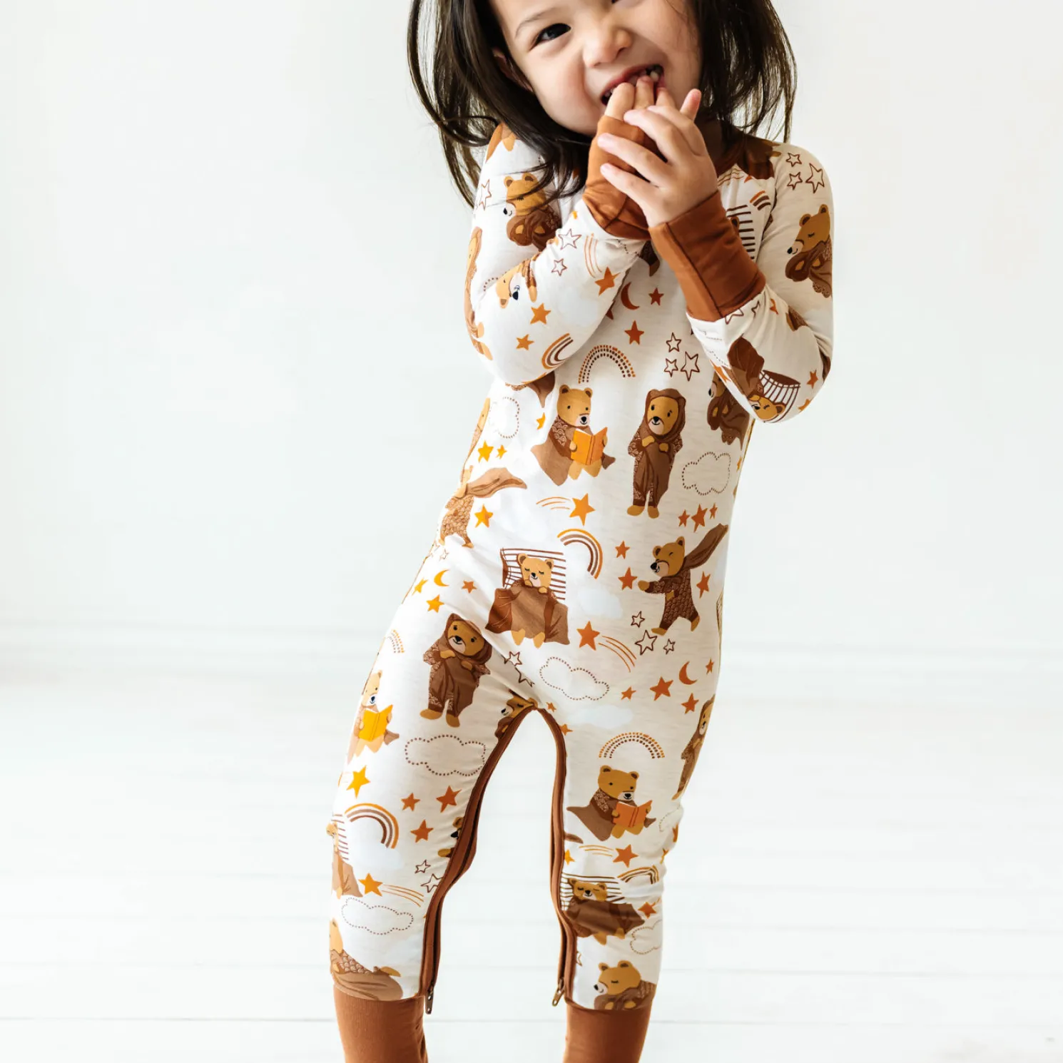 Beary Sleepy Crescent Zippy