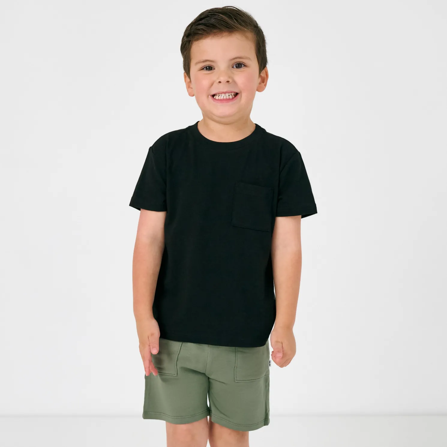 Black Relaxed Pocket Tee