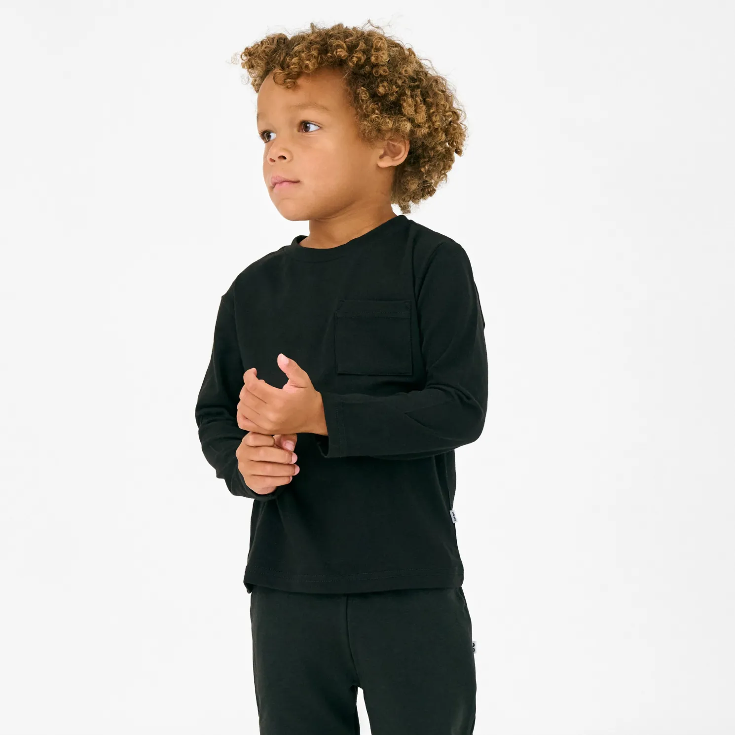 Black Relaxed Pocket Tee