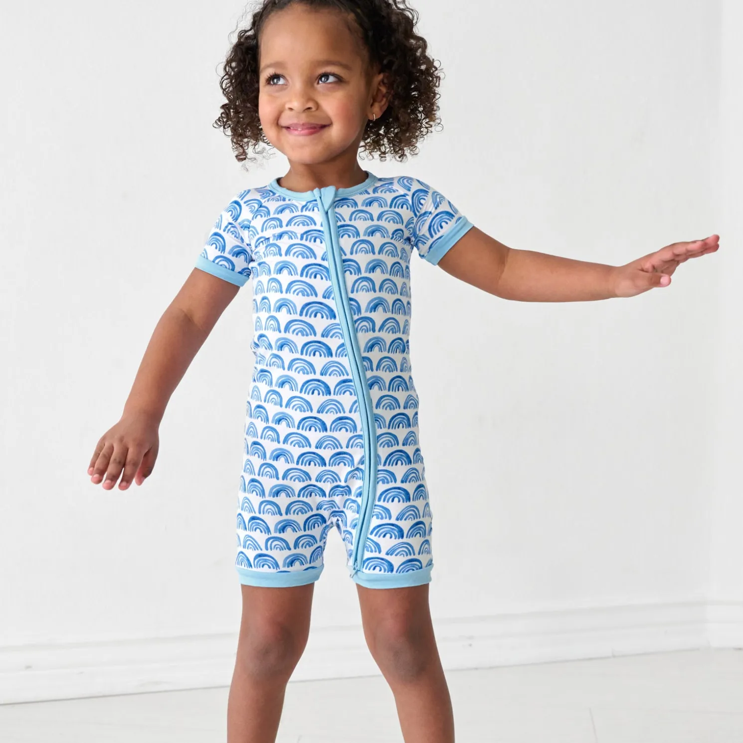 Blue Rainbows Shorty Zippy