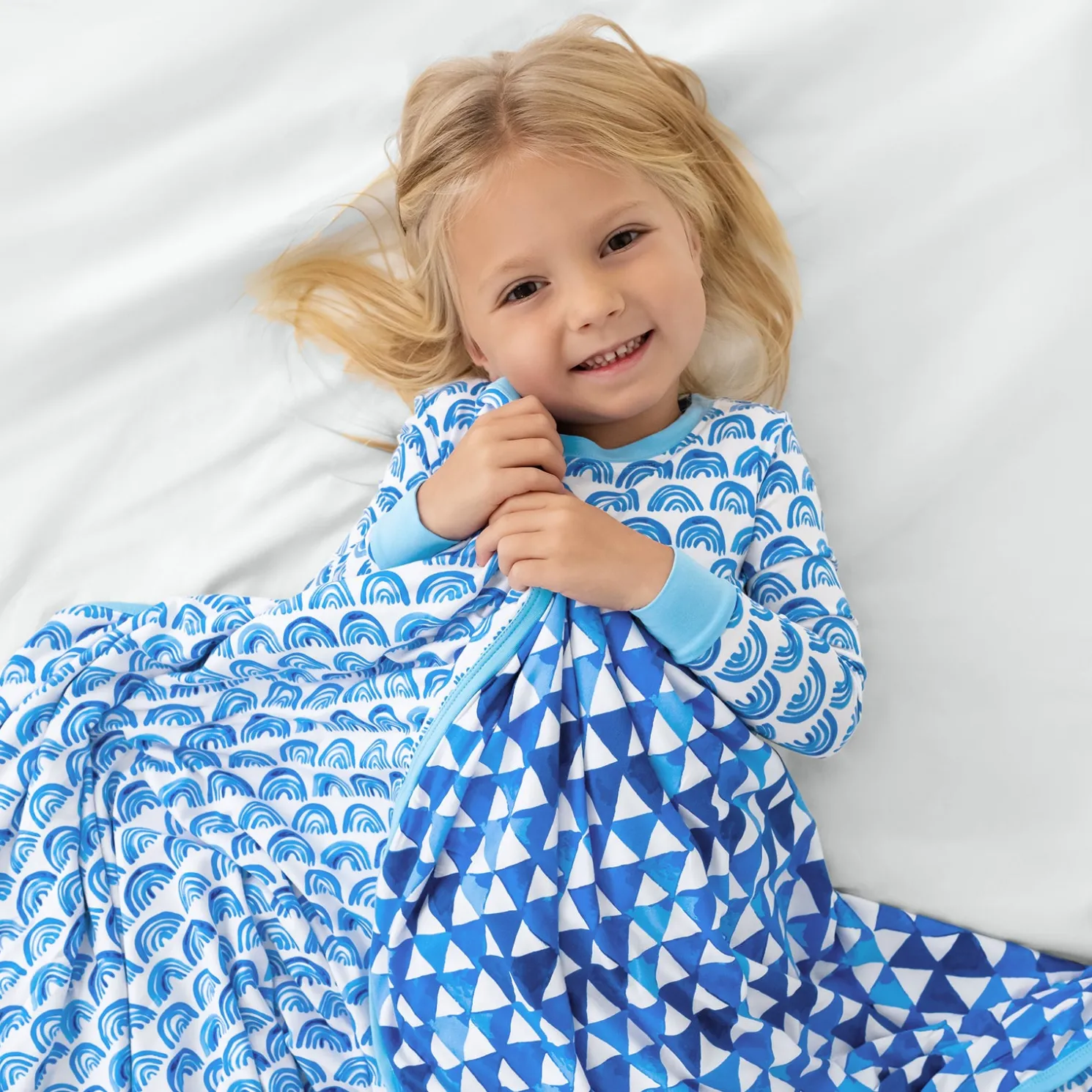 Blue Rainbows Large Cloud Blanket®