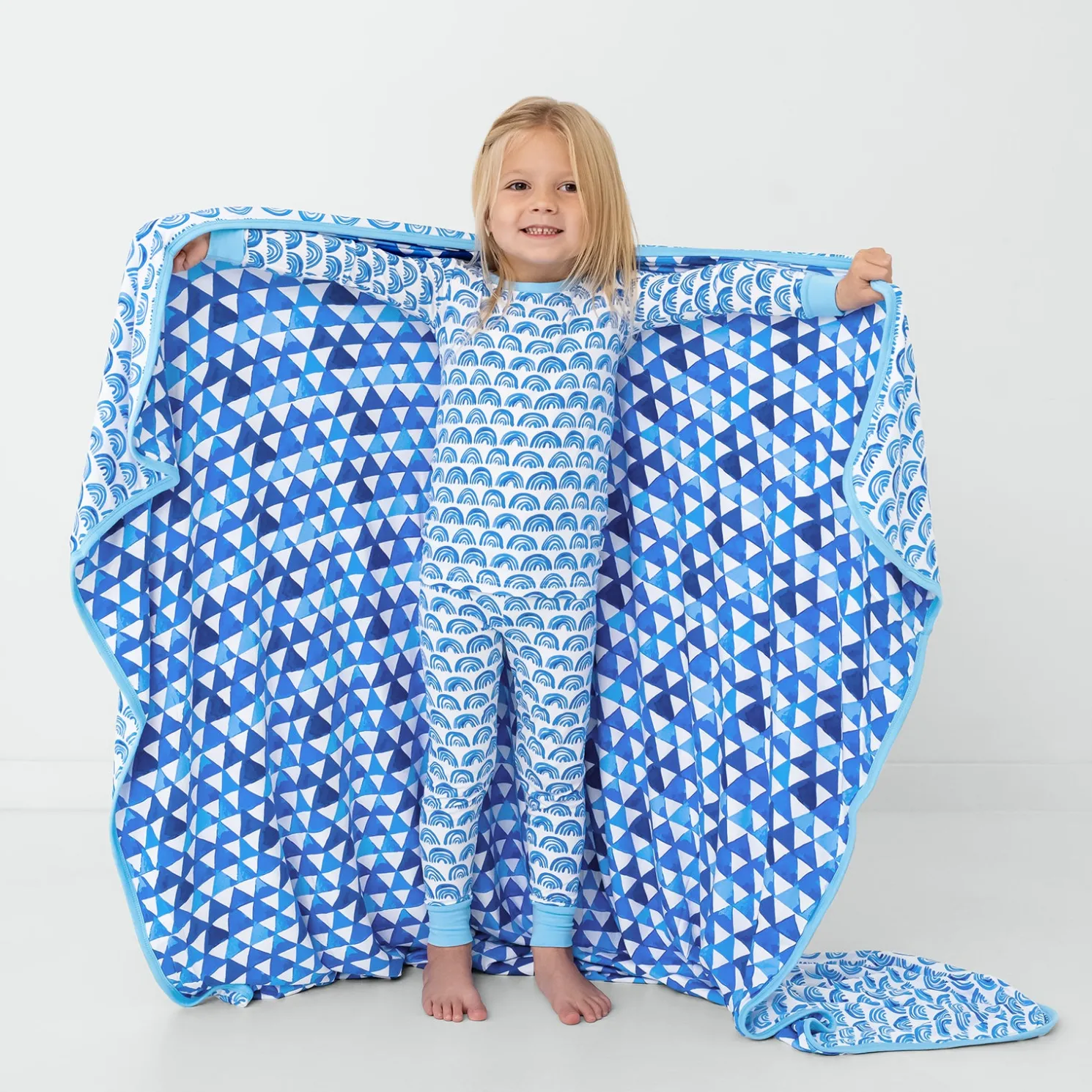 Blue Rainbows Large Cloud Blanket®