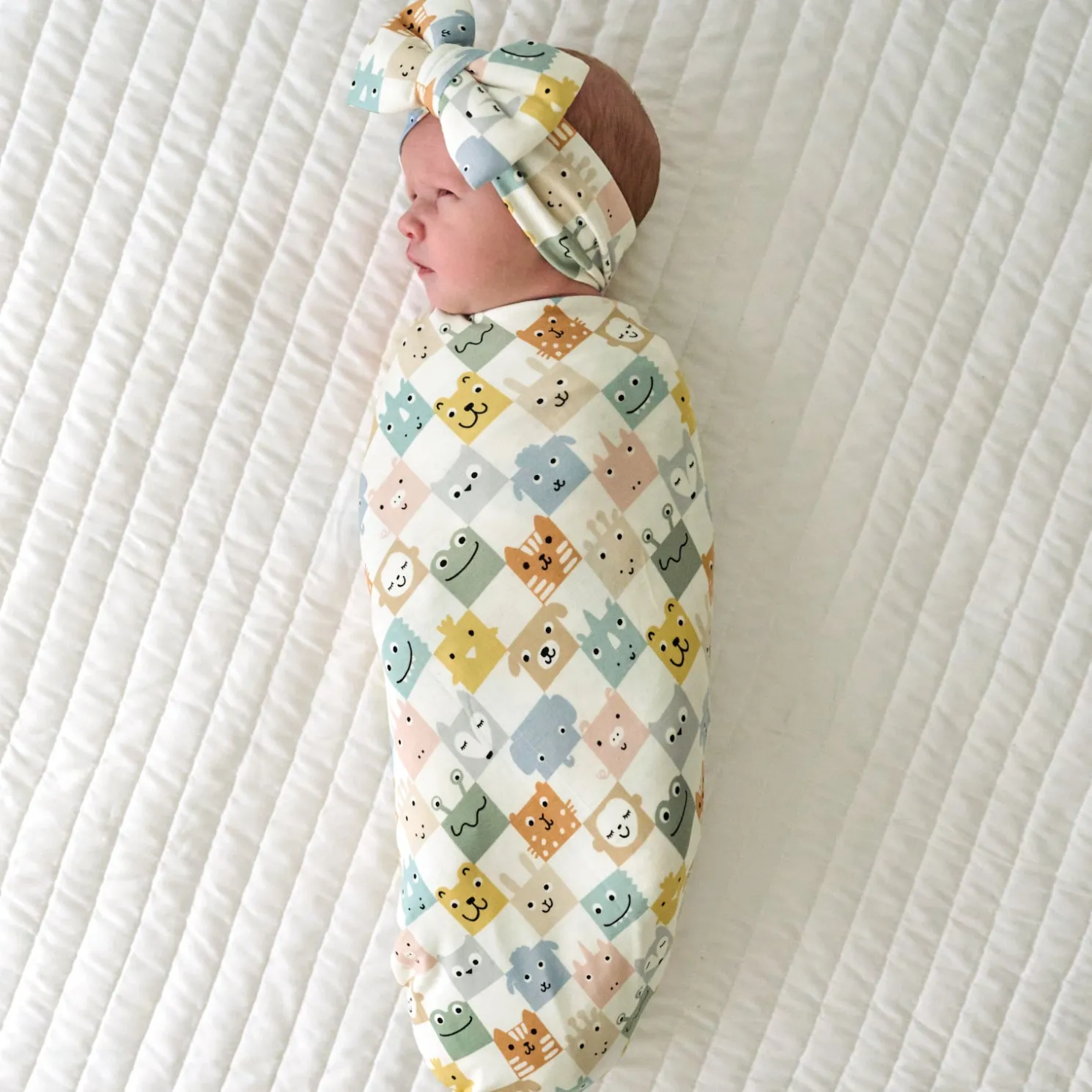 Check Mates Swaddle & Luxe Bow Headband Set