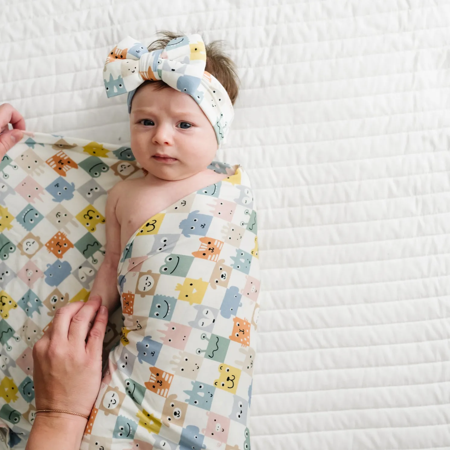 Check Mates Swaddle & Luxe Bow Headband Set