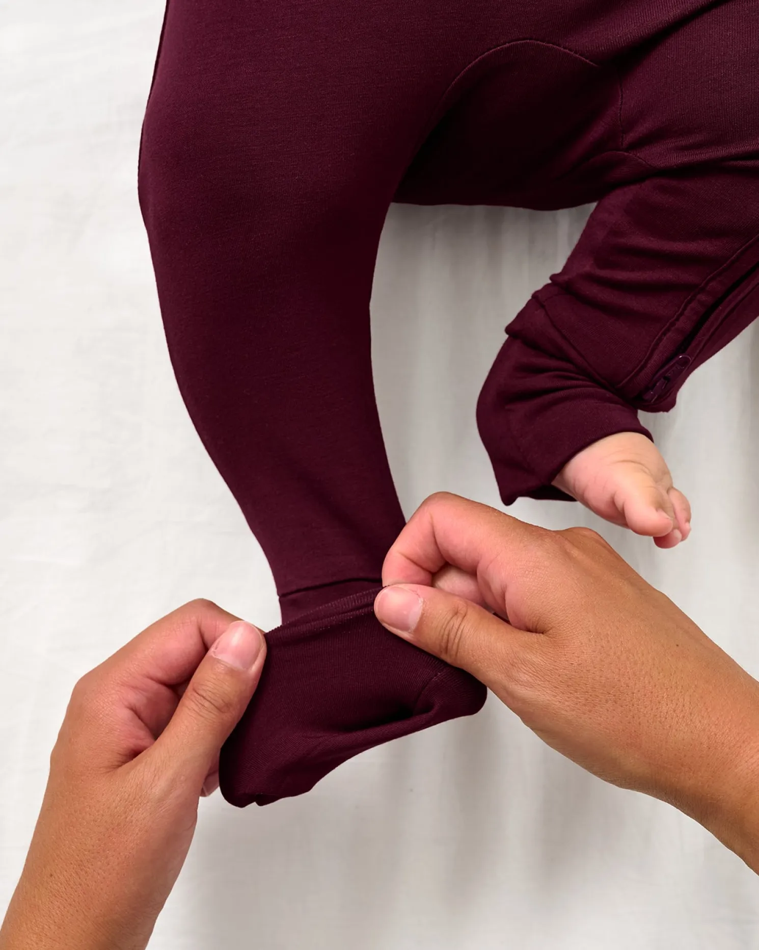 Classic Burgundy Zippy