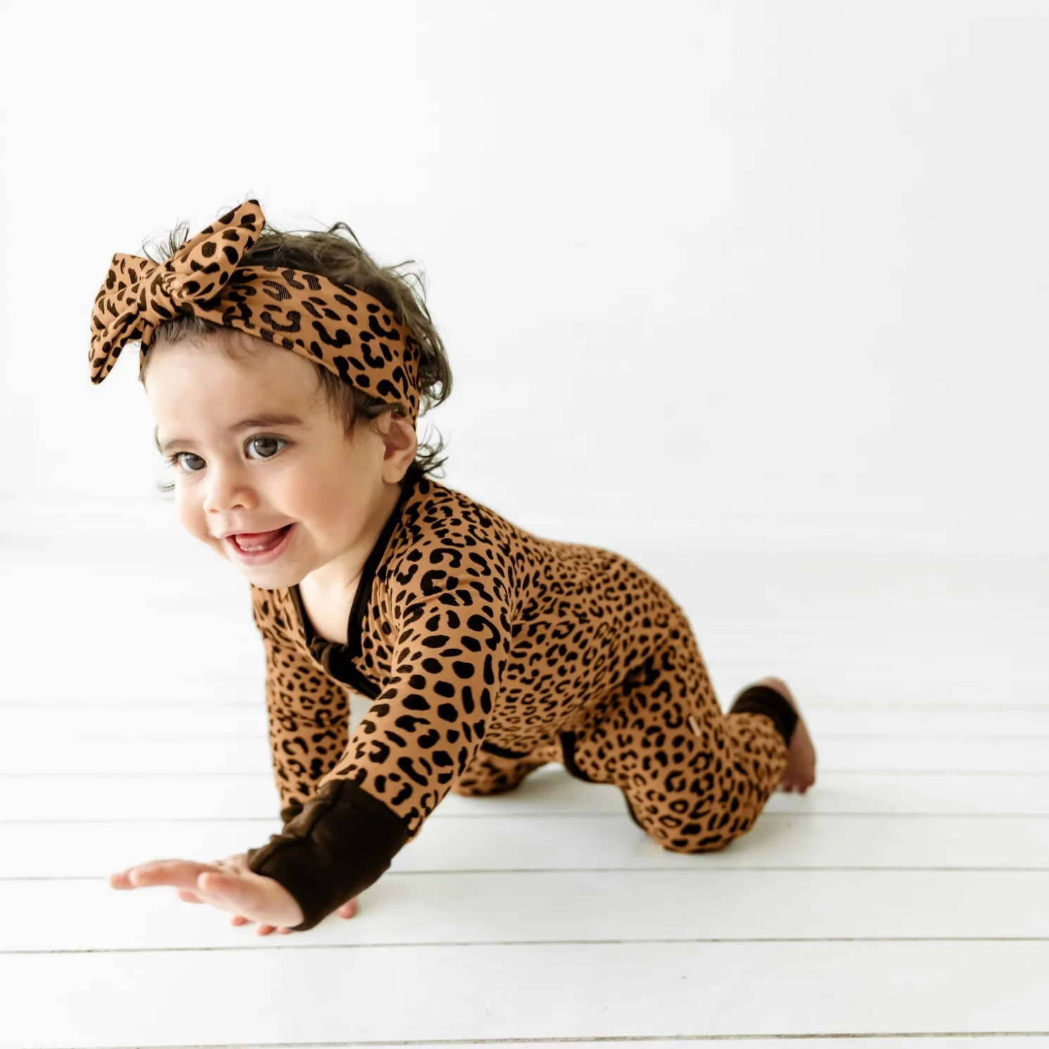 Classic Leopard Zippy