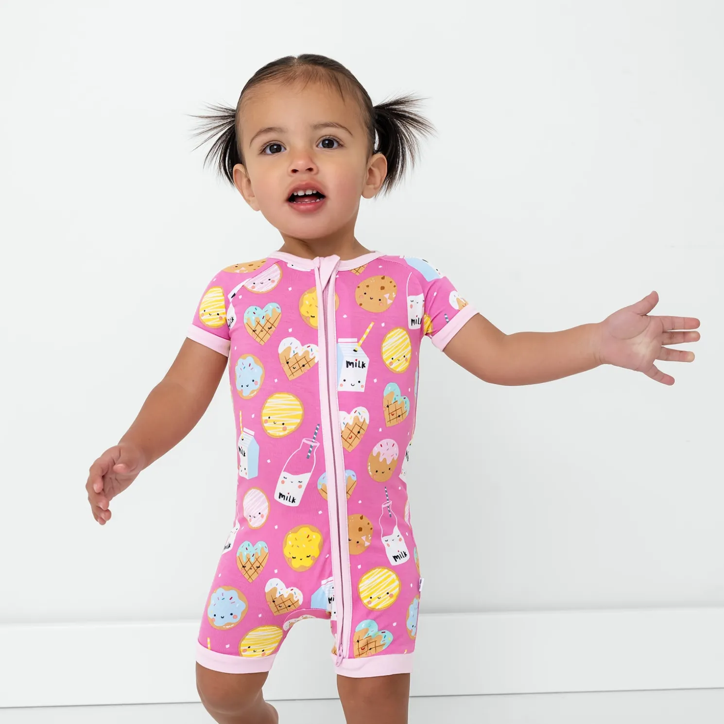 Cookies & Milk Shorty Zippy