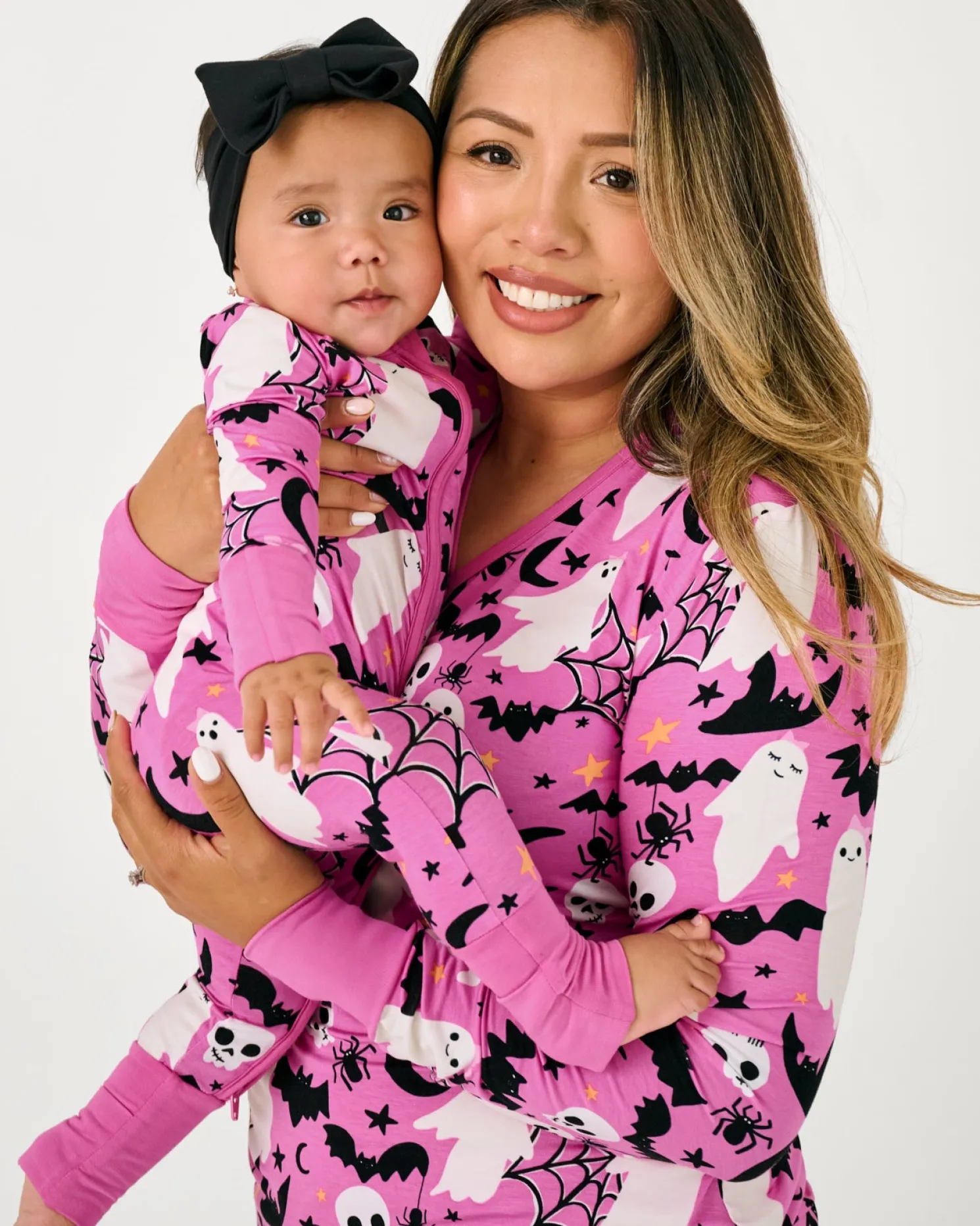 Frightful Friends Women's Pajama Top