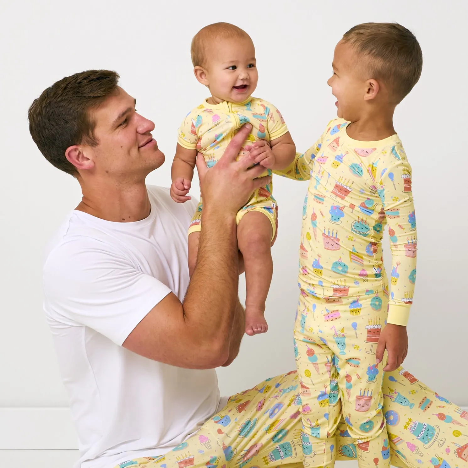 Frosted Fun Men's Pajama Pants