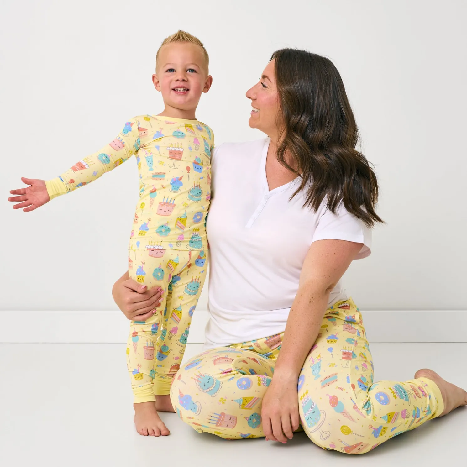 Frosted Fun Women's Pajama Pants