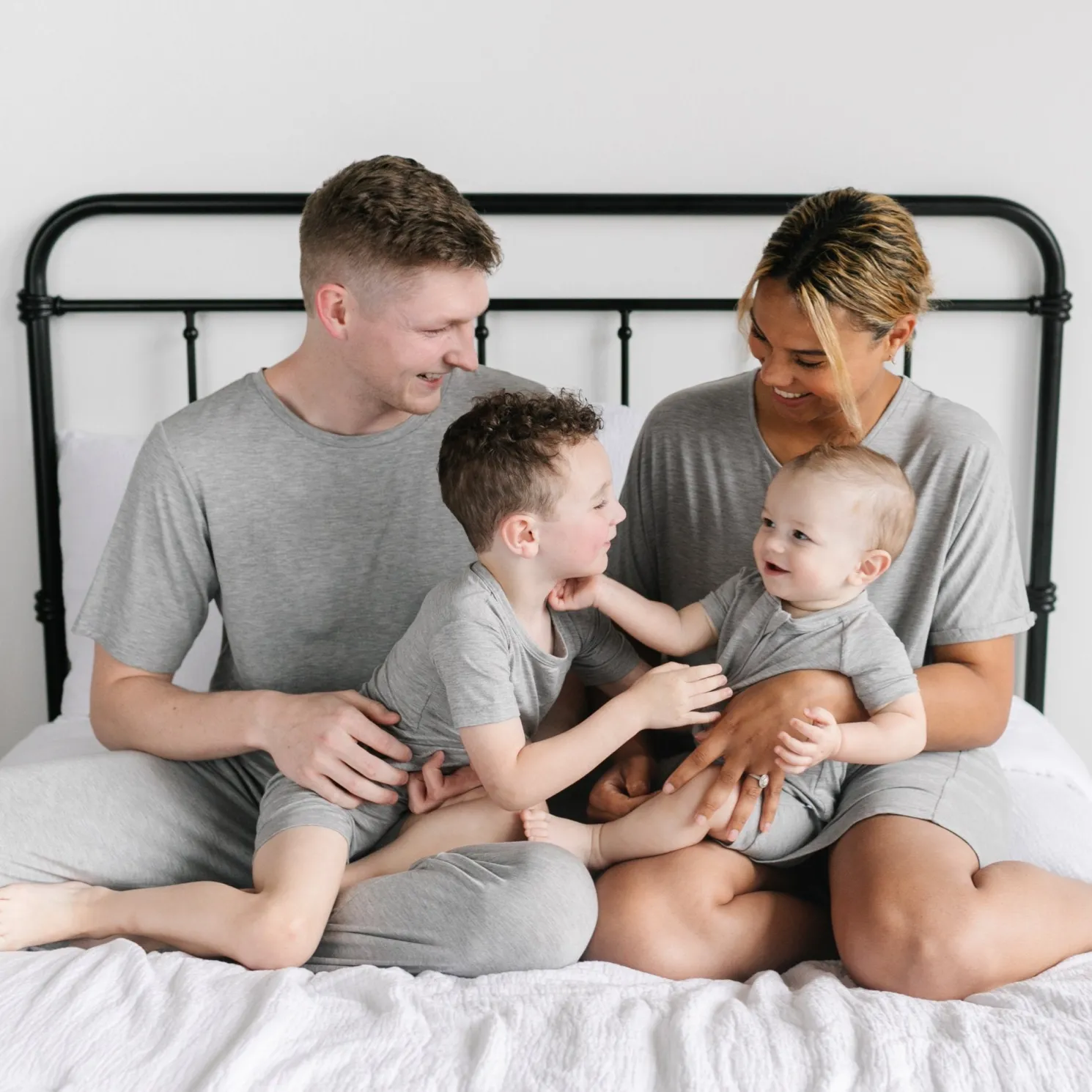 Heather Gray Men's Short Sleeve Pajama Top