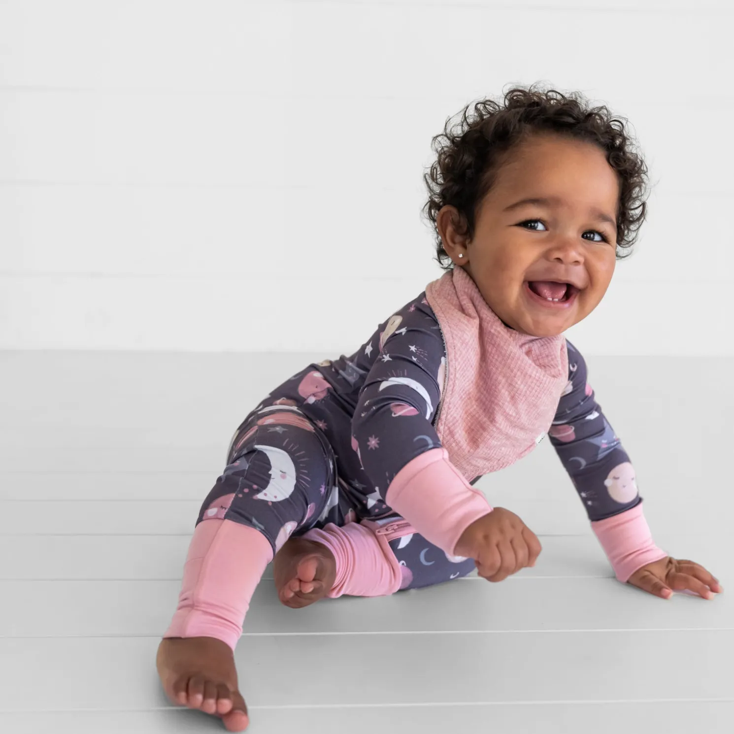 Heather Mauve Ribbed Bandana Bib