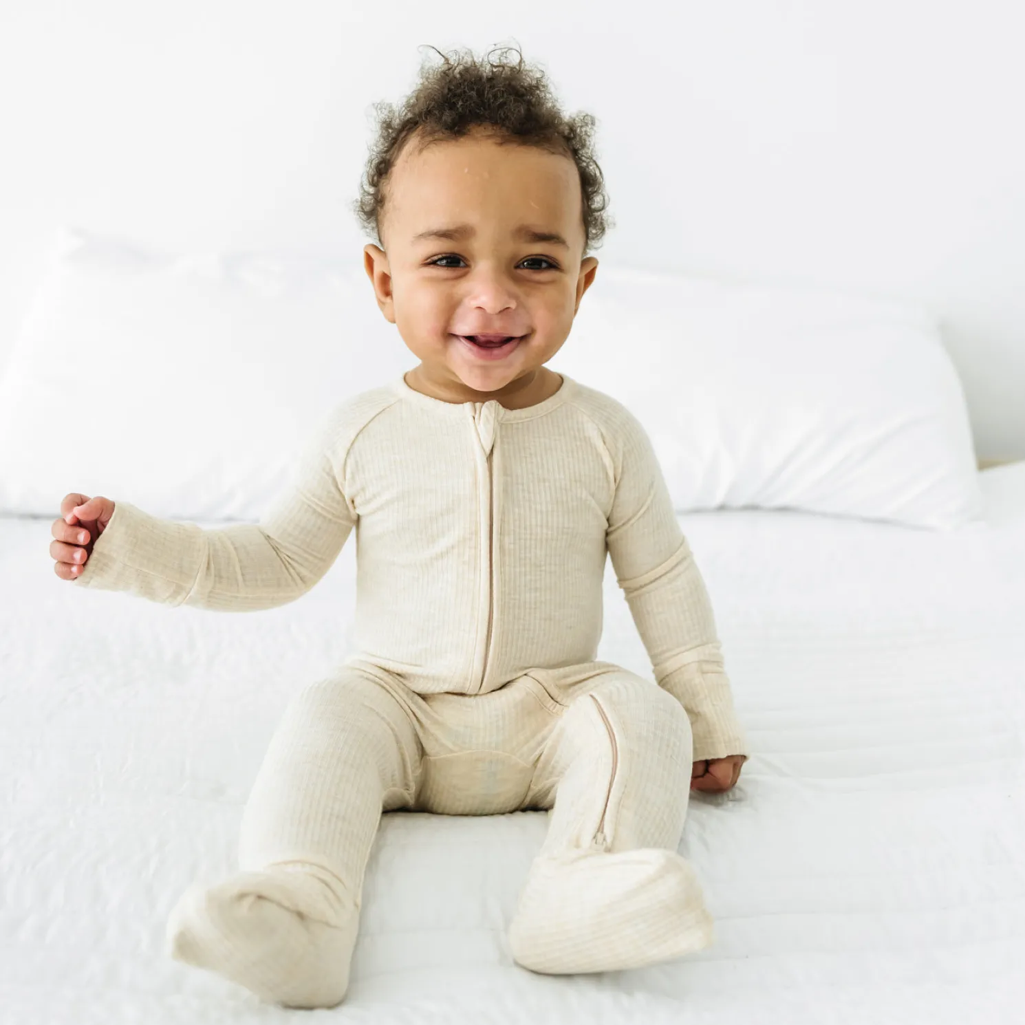 Heather Oatmeal Ribbed Zippy