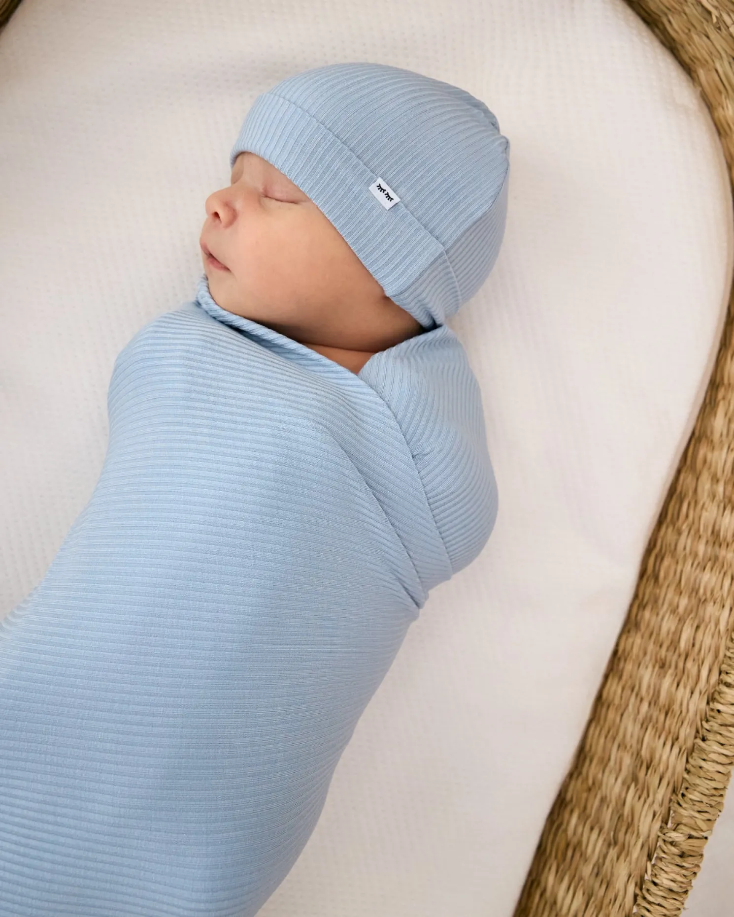 Light Fog Ribbed Swaddle & Infant Beanie Set