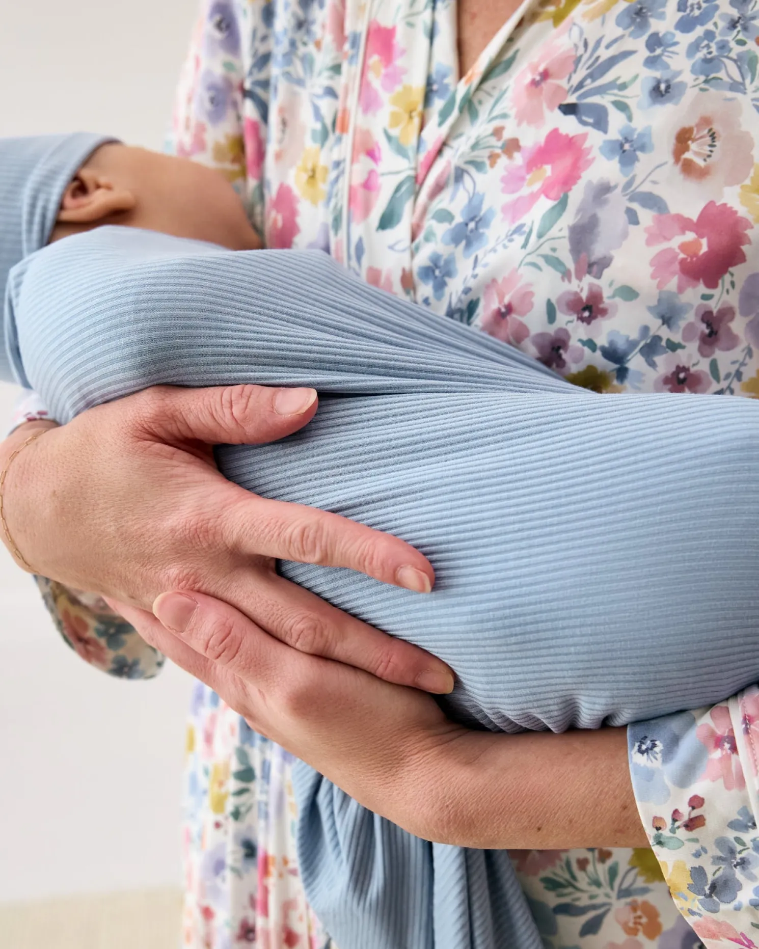 Light Fog Ribbed Swaddle & Infant Beanie Set