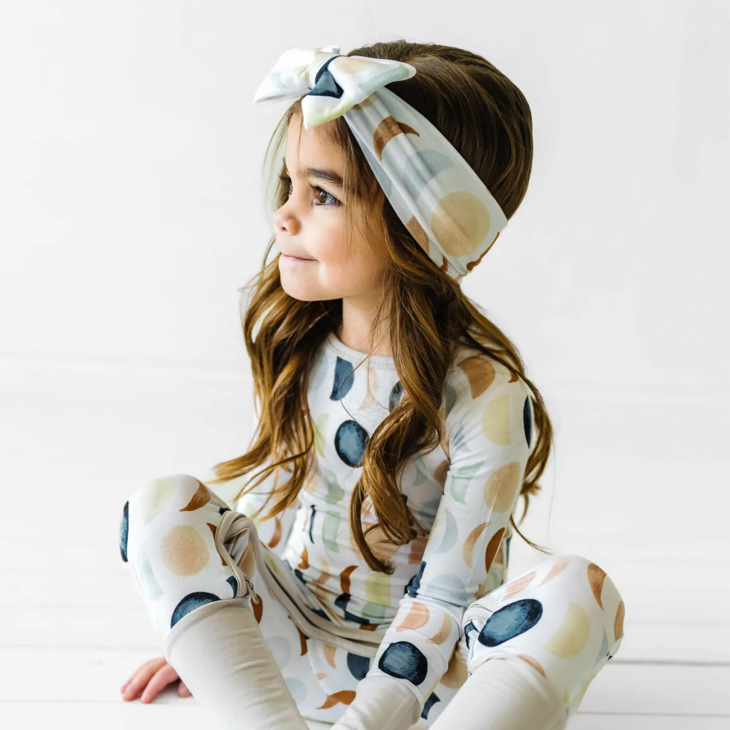 Luna Neutral Luxe Bow Headband