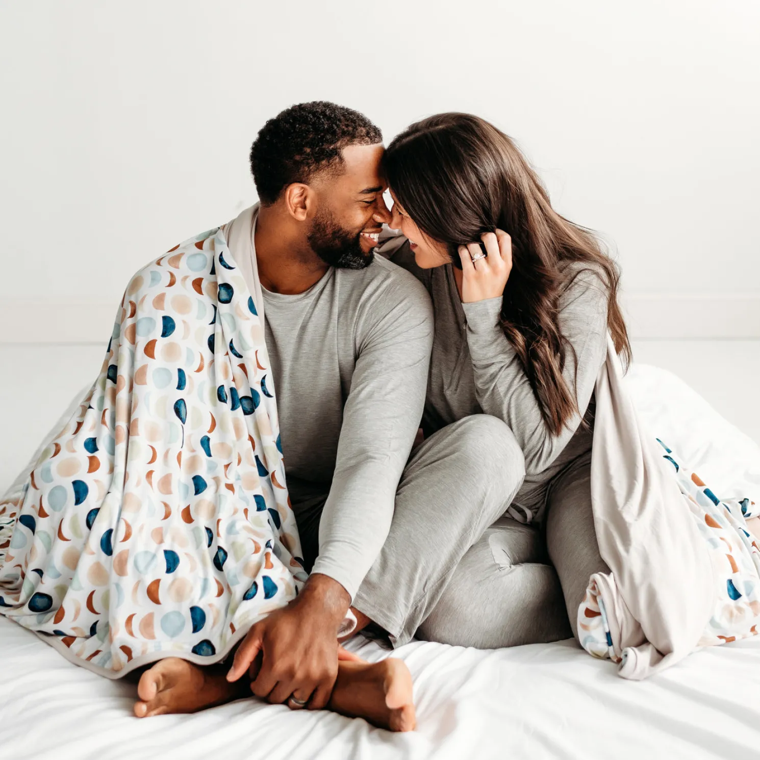 Luna Neutral Oversized Cloud Blanket®