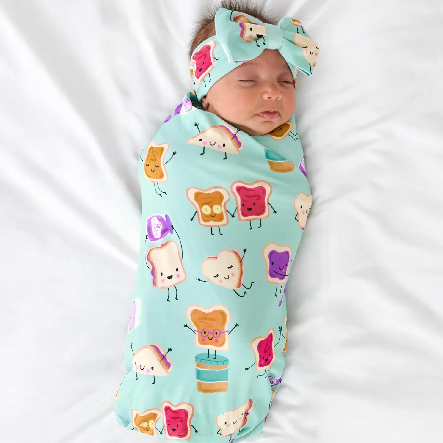 Lunch Buddies Swaddle & Luxe Bow Headband Set