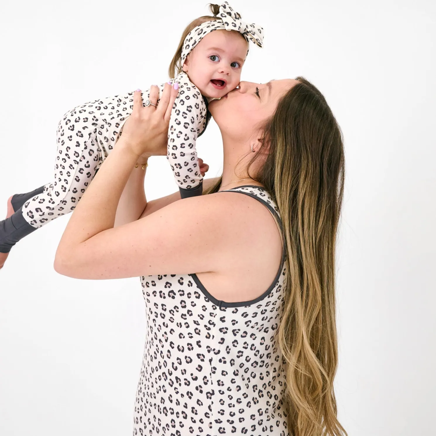 Luxe Leopard Women's Sleeveless Nightgown