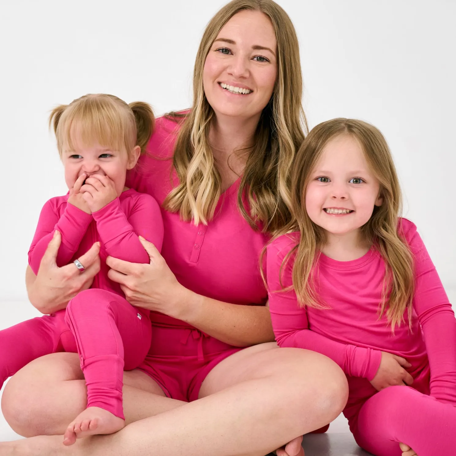 Mighty Magenta Women's Short Sleeve Pajama Top