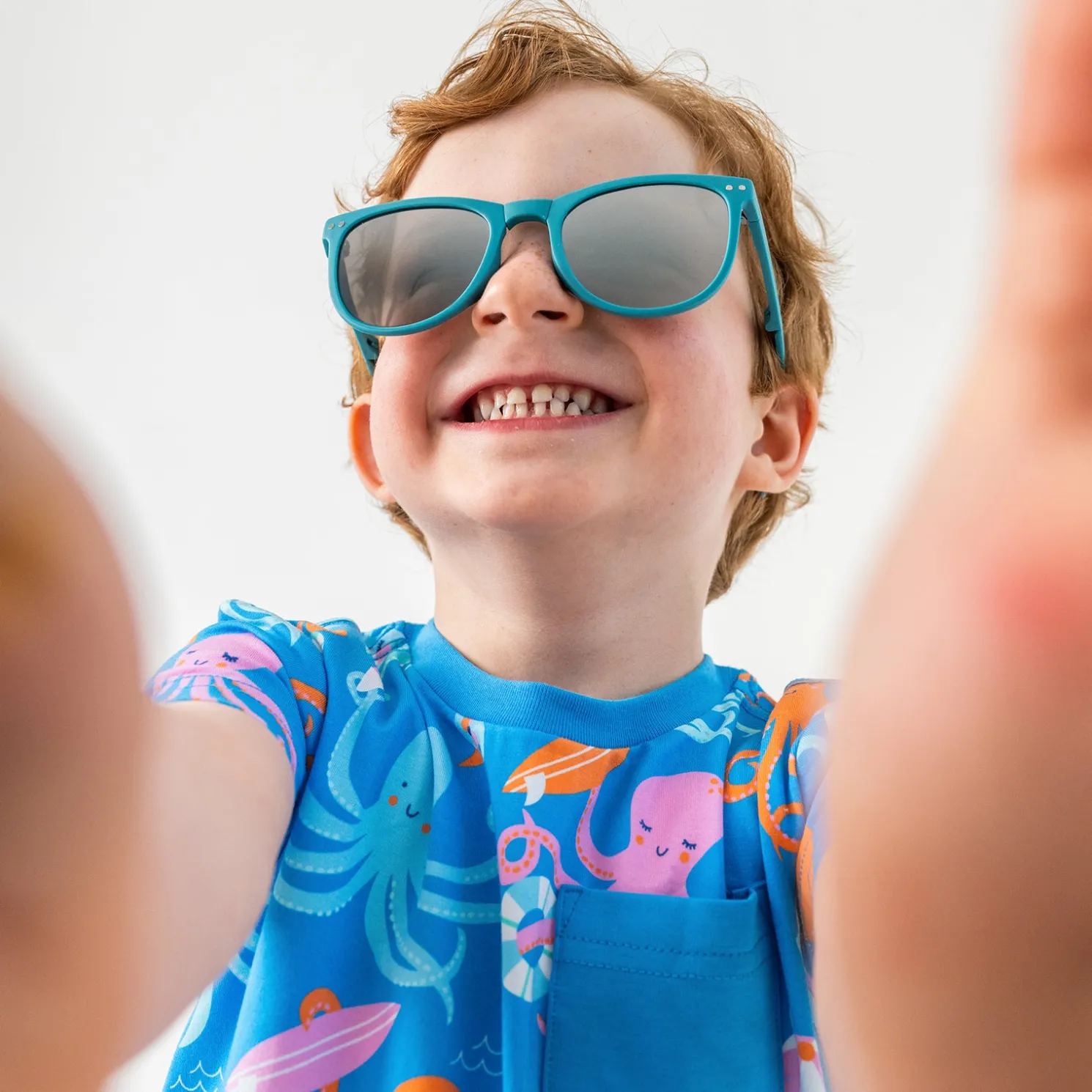 Octopus Party Relaxed Pocket Tee