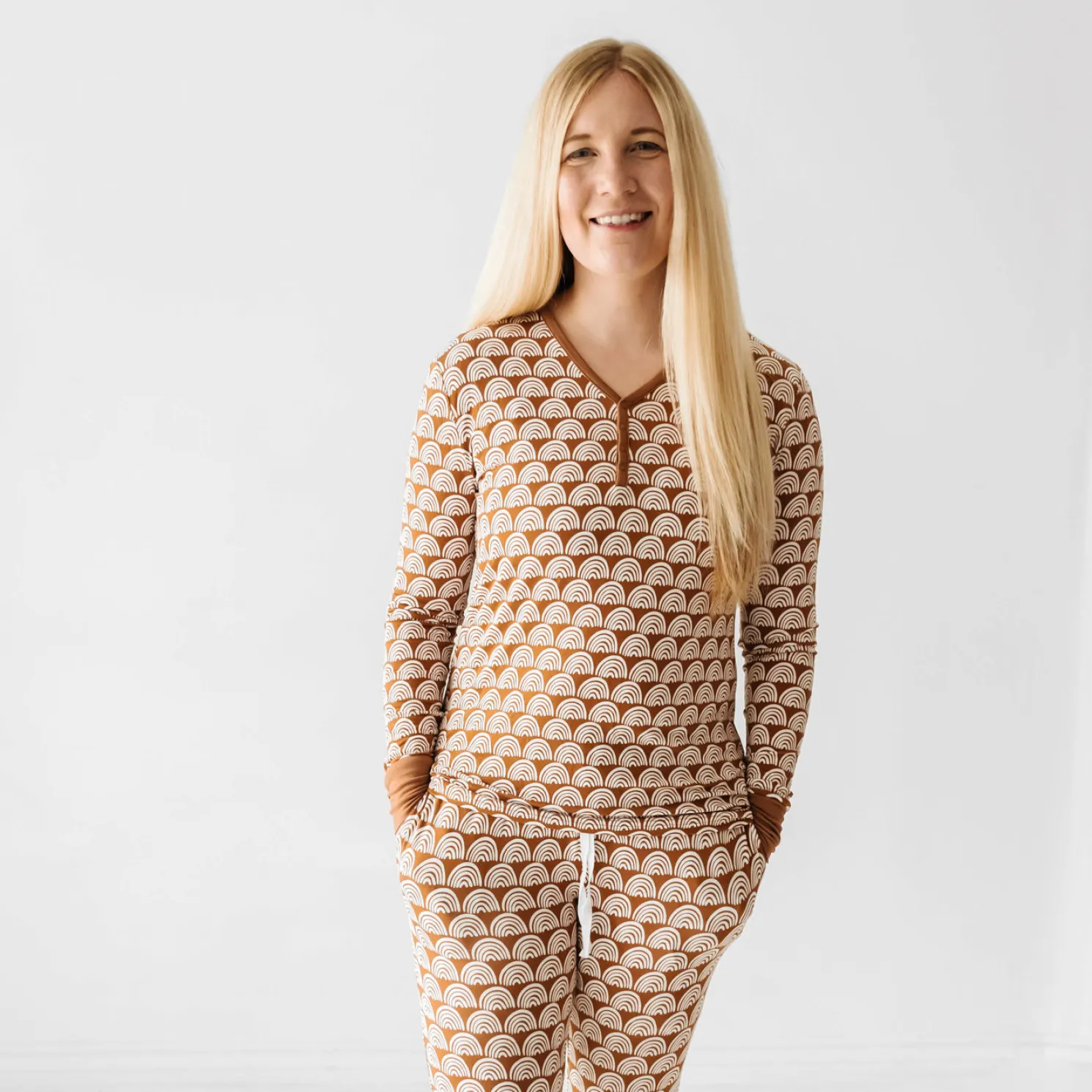 Rust Rainbows Women's Pajama Top