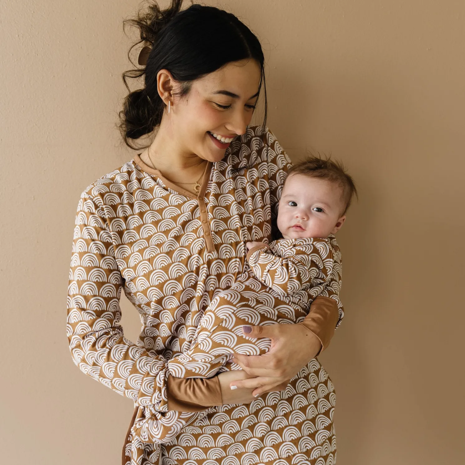 Rust Rainbows Women's Pajama Top