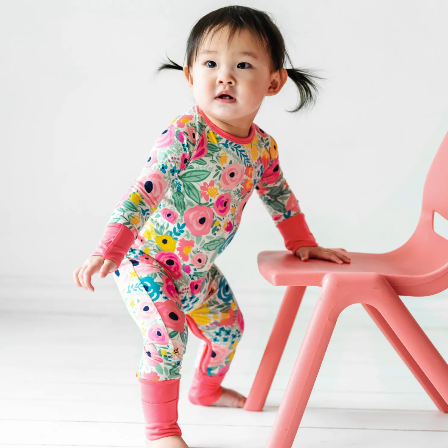 Secret Garden Crescent Zippy