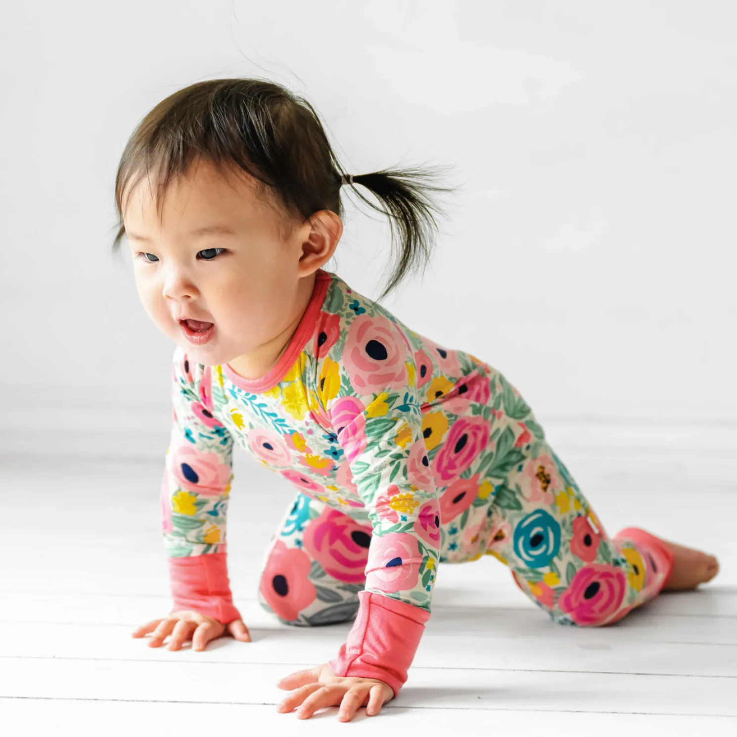 Secret Garden Crescent Zippy