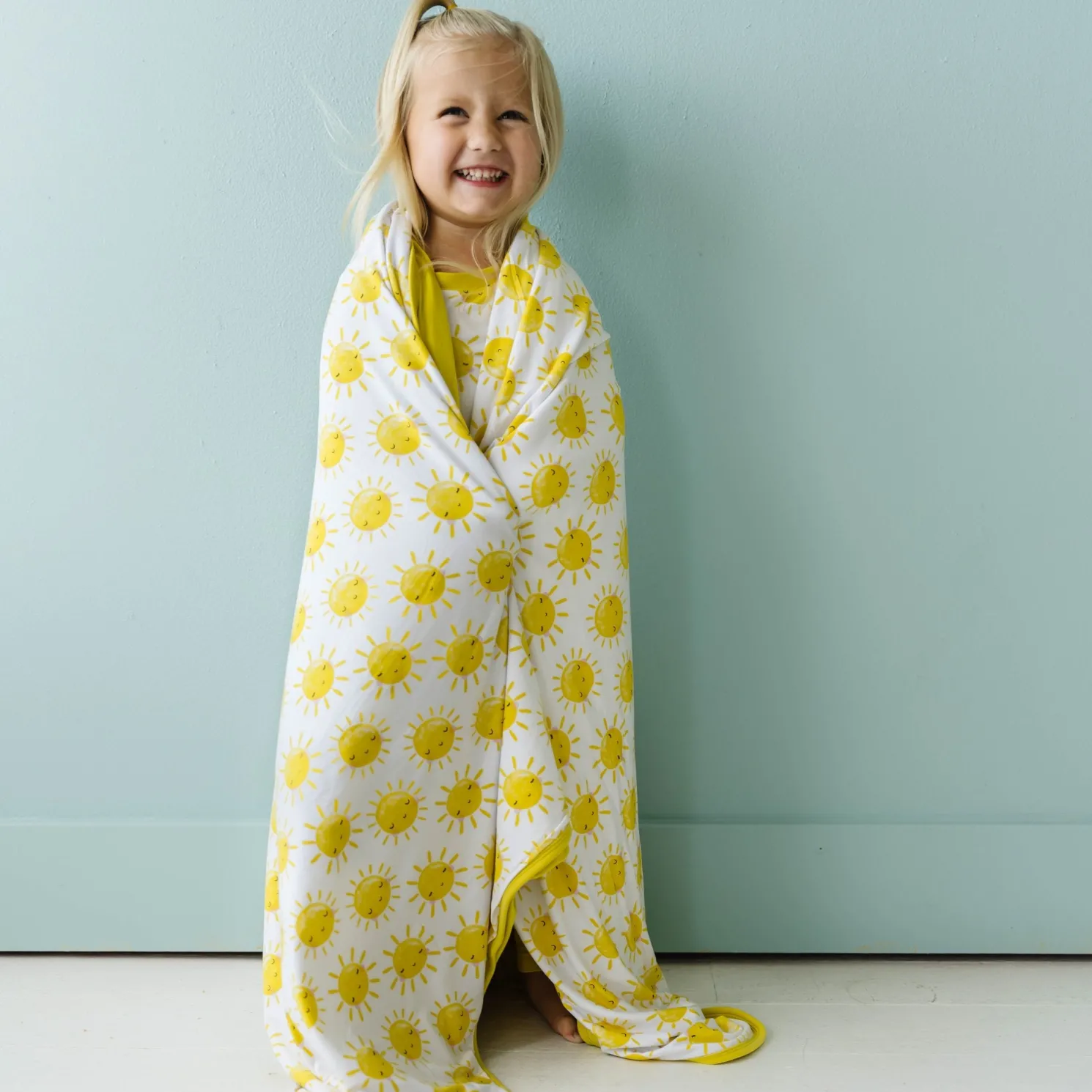 Sunshine Large Cloud Blanket®