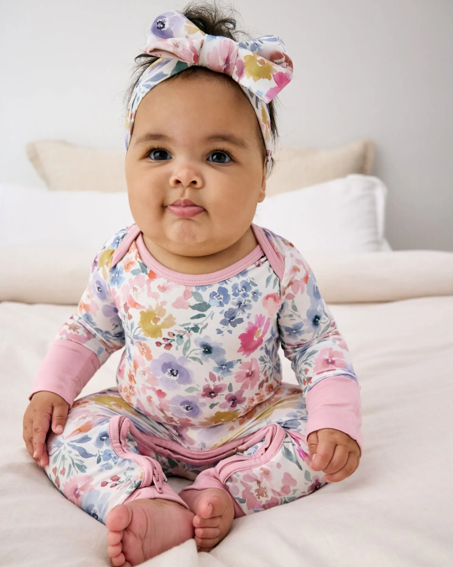 Tiny Blooms Crescent Zippy