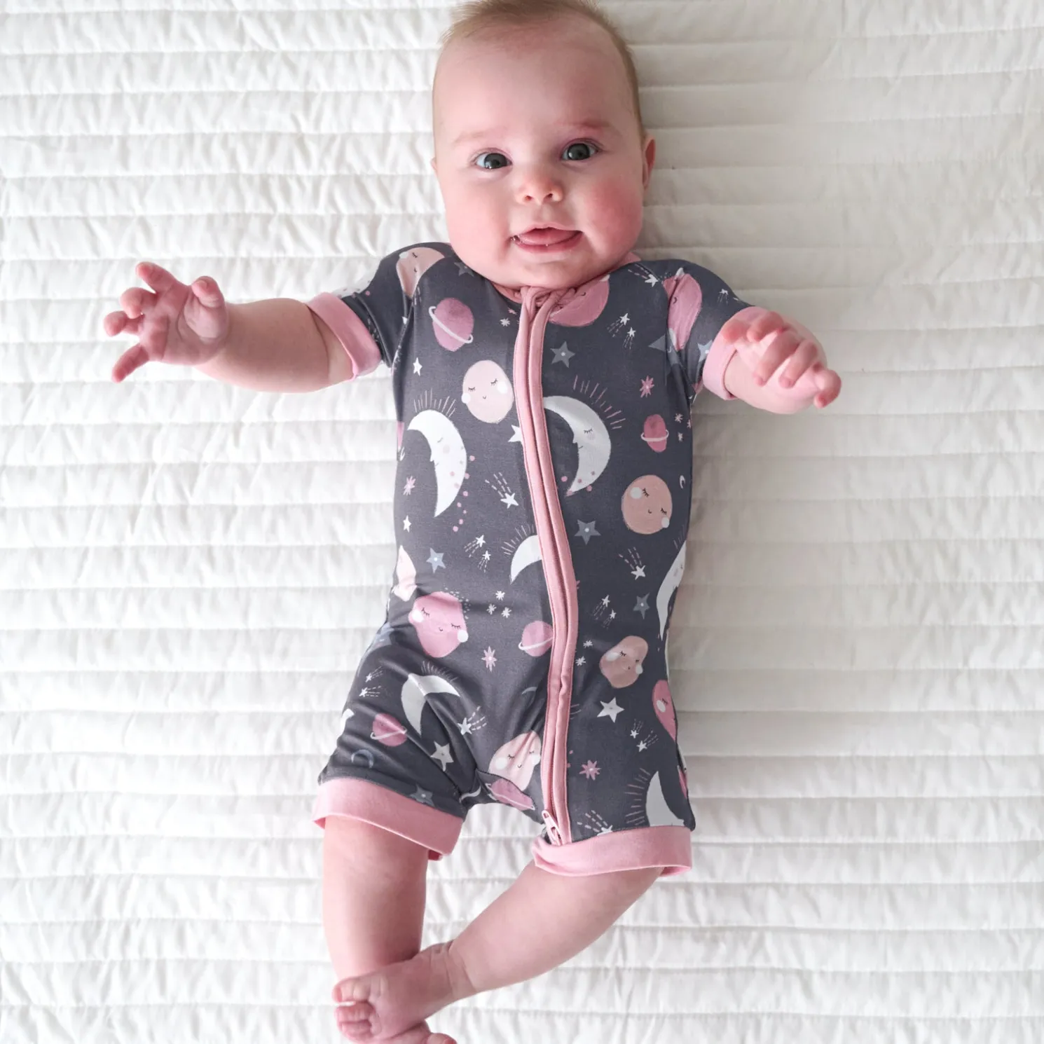 To the Moon & Back Shorty Zippy