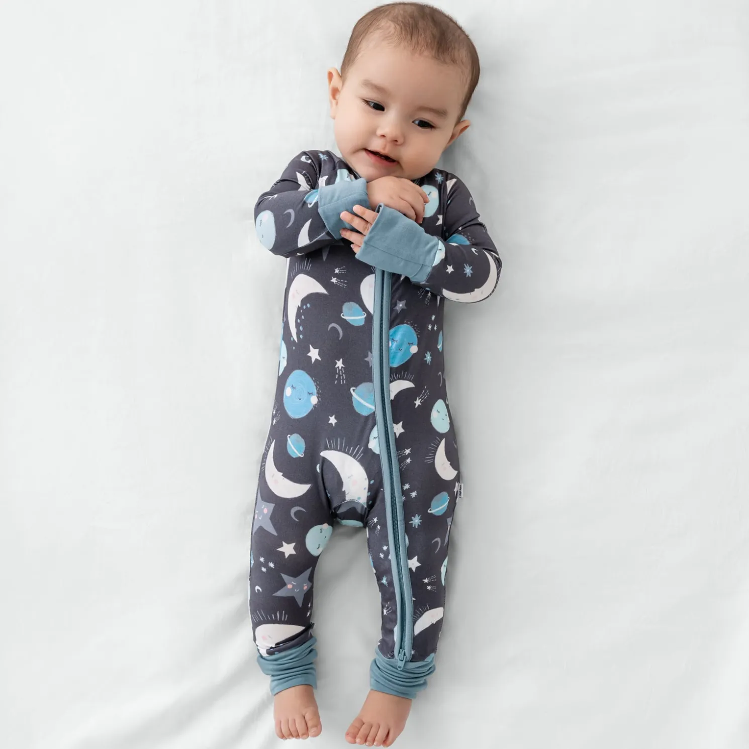 To the Moon & Back Zippy