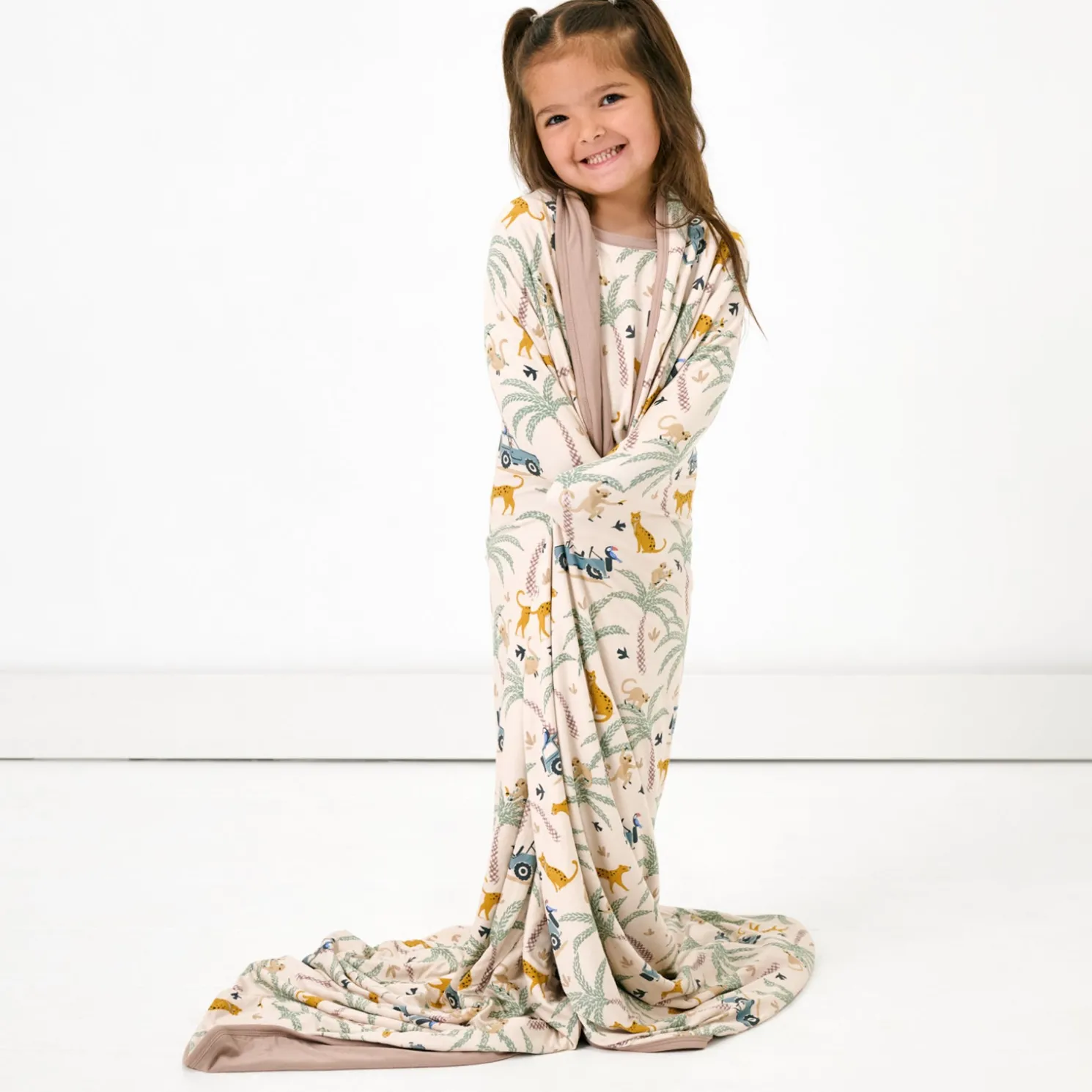 Wild Escape Large Cloud Blanket®